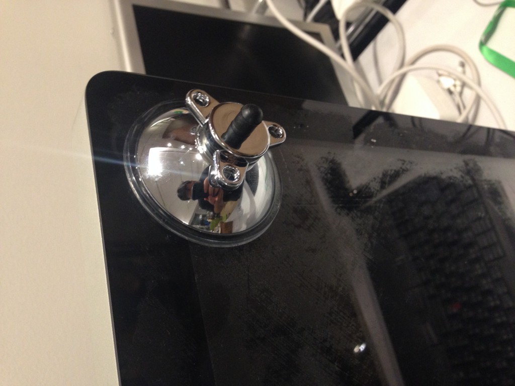 iMac 液晶取り出し